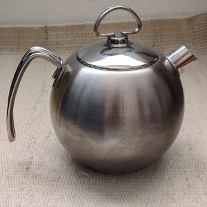 Chantal Tea Kettle 1.5 Quarts